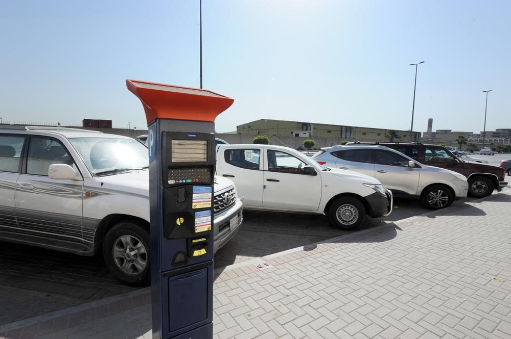 بدء تطبيق نظام مواقف السيارات المدفوعة في وسط جدة اعتبارا من 29 ديسمبر