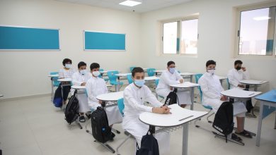 طلاب بالمدينة المنورة