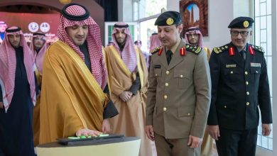 وزير الداخلية يضع حجر أساس مركز "911" بمنطقة الجوف