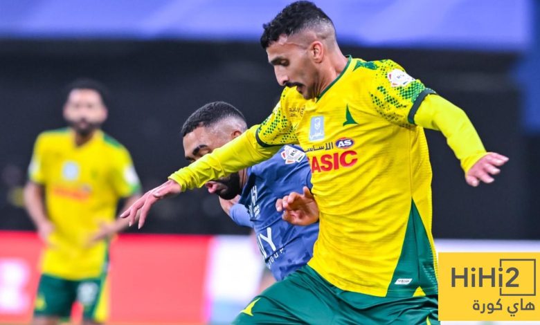 الخليج حُرم من ركلة جزاء أمام الهلال !