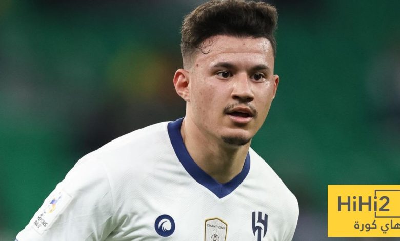 عبدالله الحمدان أمام قرار صعب .. هل يترك الهلال مقابل 8 مليون ؟