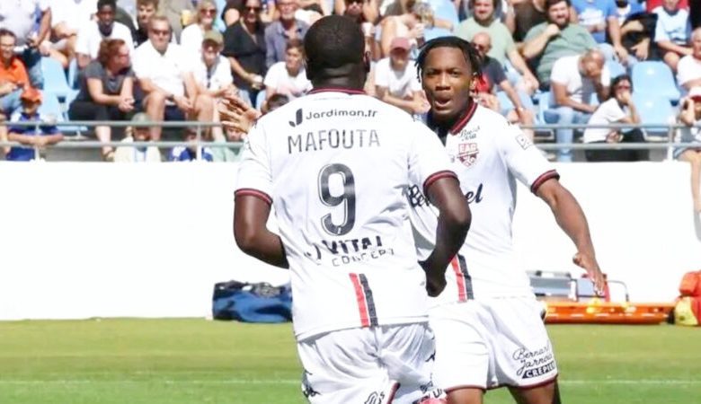 الوداد الرياضي يحسم صفقة لويس مافوتا ويقترب من تغييرات جديدة في تركيبته البشرية