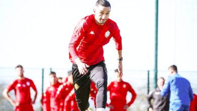 رسميًا.. تعديل لوائح &Quot;الكاف&Quot; يحسم تواجد زياش والمصدّق مع الوداد الرياضي