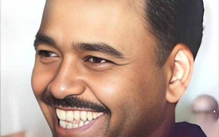 الذكرى الثامنة لرحيل المناضل والسفير محمود محمد جعفر الشاذلي محافظ عدن الأسبق (1938 – 2017)