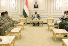 اللواء سلطان العرادة: القضية والغاية الوطنية الكبرى للبلاد هي تحرير العاصمة صنعاء