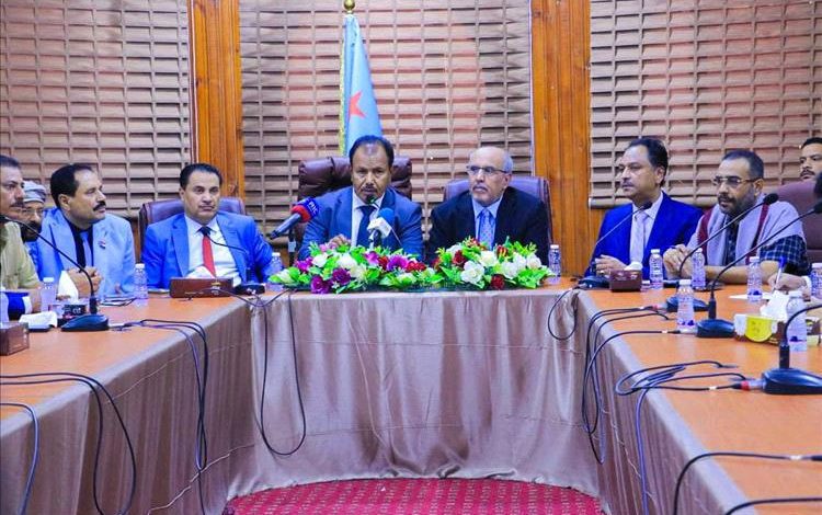 انعقاد اجتماع تنسيقي موسّع للمكتب التنفيذي بالوادي والصحراء والقيادة المحلية للمجلس الانتقالي