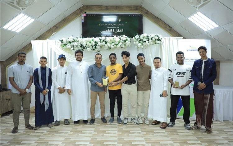 رئيس إتحاد الملتقيات يشارك مؤسسة متطوعون اختتام مشروع رسالة سلام تزاماً مع اليوم العالمي للتطوع (5 ديسمبر)