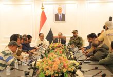 مأرب: وزير الصناعة يترأس اجتماع لجنة الاصلاحات السعرية ويزور عددا من المصانع