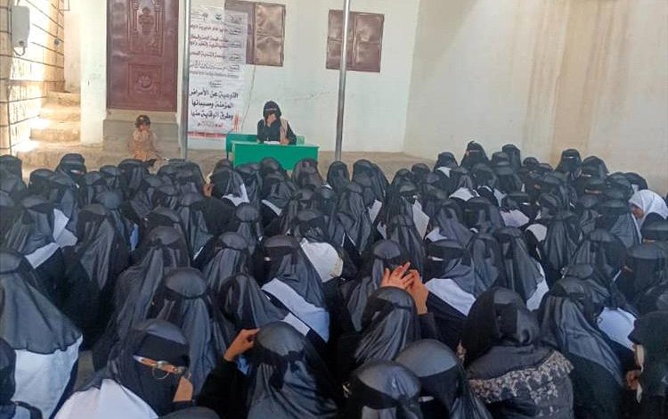 مؤسسة وادي دوعن للتنمية تنفذ حملة توعوية عن الأمراض المزمنة في في ثانويات دوعن