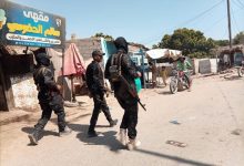 مكافحة المخدرات بأمن أبين تنفّذ حملة رقابية واسعة لضبط بقالات تروّج مادة "شمة الحوت" المخدّرة