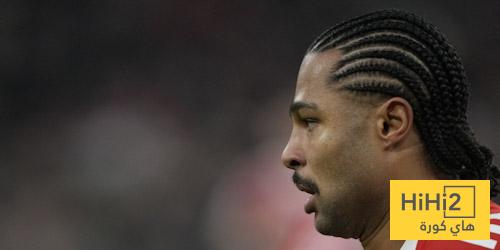 عين على غنابري في مباراة سبورتينغ