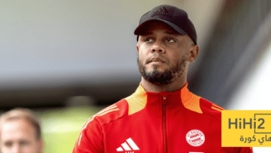 كومباني يحقق إنجاز جديد