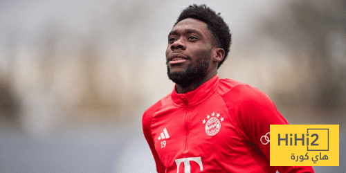 متى سيعود ديفيز للمشاركة مع بايرن ميونخ ؟