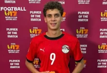 برشلونة يقترب من التعاقد مع نجم الأهلي المصري