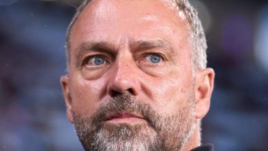 فليك رجل العام في برشلونة!