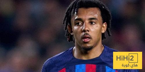 كوندي : لاعبو كرة القدم ليسوا قدوة !