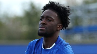 سبب صعوبة انضمام مدافع تشيلسي إلى برشلونة