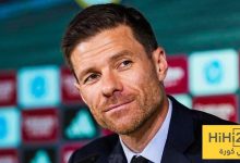 جماهير ريال مدريد تقف مع تشابي ألونسو ضد اللاعبين