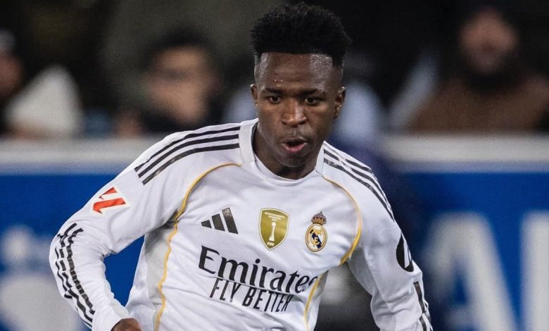 رغم الازمات.. ريال مدريد يسارع الوقت لتجديد عقد فينيسيوس