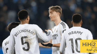 صورة – مدافع ريال مدريد يصارع أسد في الإجازة