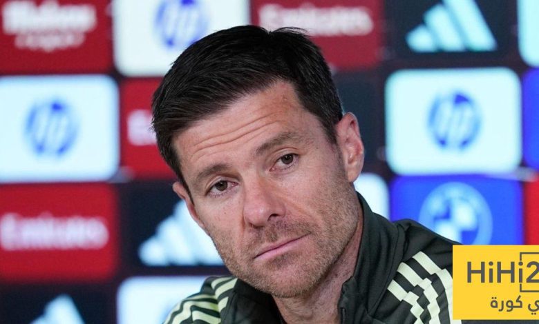 هل تشعر بالتضامن مع تشابي ألونسو؟.. مدرب الافيس يجيب