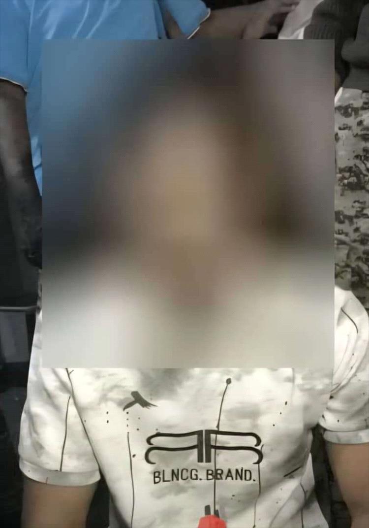 أمن العاصمة عدن يلقي القبض على متهم برمي قنبلة على منزل أسرته في الشيخ عثمان