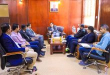 الوزير السقطري يلتقي فريق مؤسسة صلة للتنمية