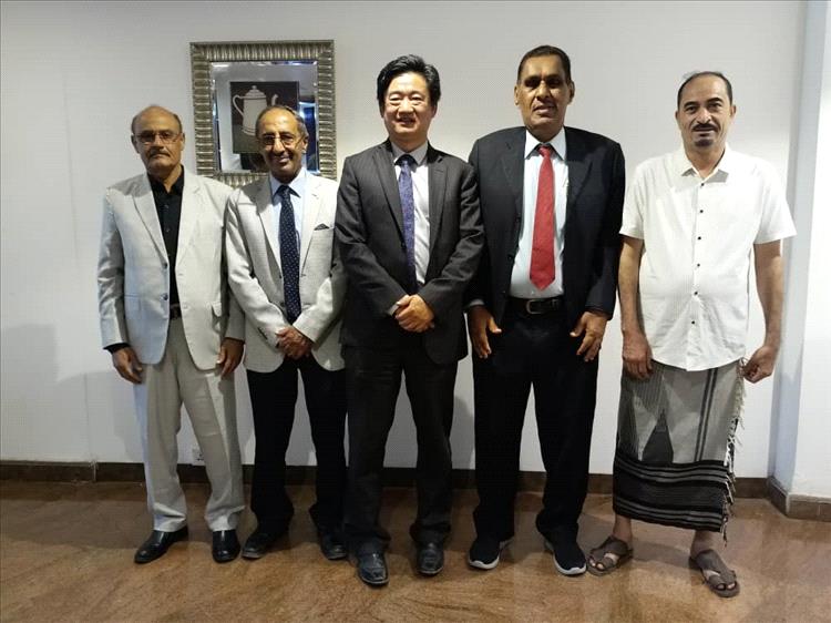 لقاءٌ صينيٌّ يبحثُ تطوير التعاون العلمي مع جامعاتِ عدن ولحج والعلوم والتكنولوجيا