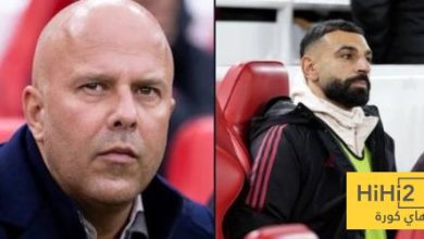 إدارة ليفربول تختار سلوت على صلاح