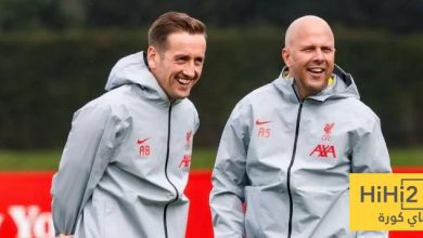 إقالة مدرب الكرات الثابتة في ليفربول