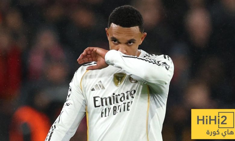 بالأرقام.. تأثير رحيل أرنولد على نتائج ليفربول