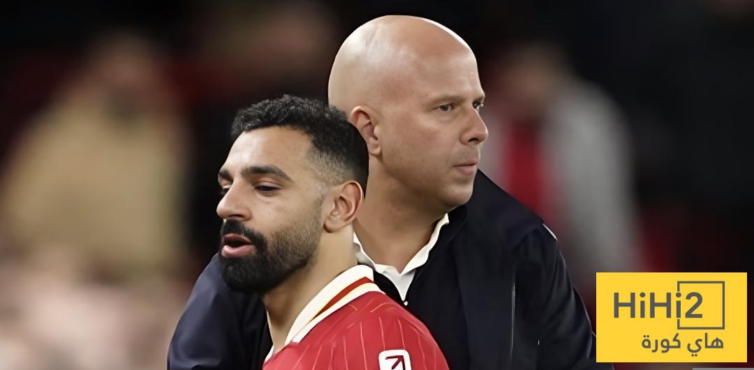 بعد جلوسه على مقاعد البدلاء.. ماذا قال سلوت عن صلاح؟