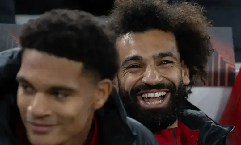 مدافع ليفربول السابق: صلاح ساعدني على تخطي الأوقات الصعبة