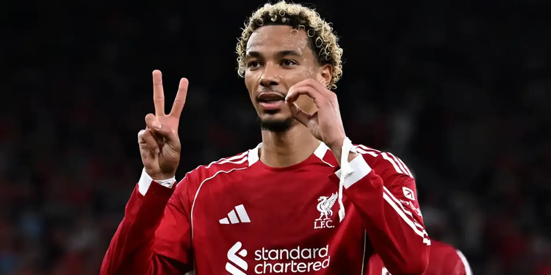 هوغو إيكيتيكي يقترب من تحقيق رقم قياسي نادر