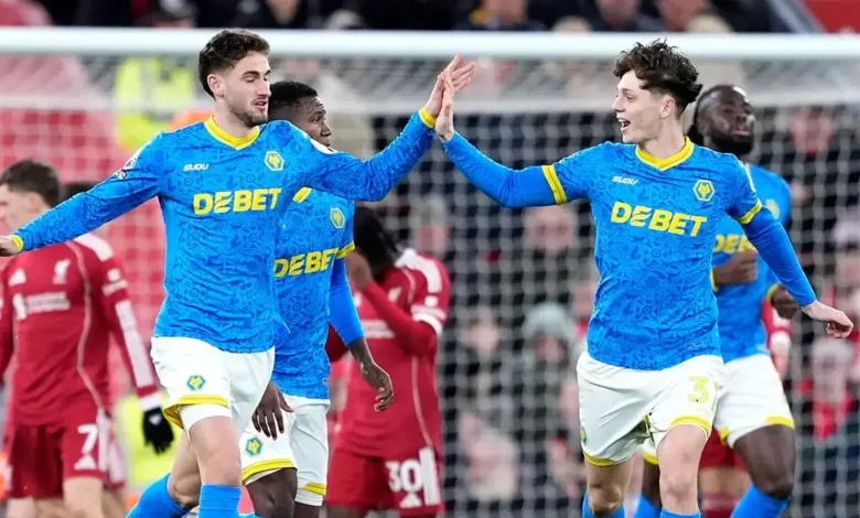 وولفرهامبتون يدخل تاريخ الدوري الانجليزي من الباب الخلفي