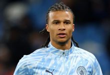 عقبة أمام انتقال ناثان آكي إلى برشلونة