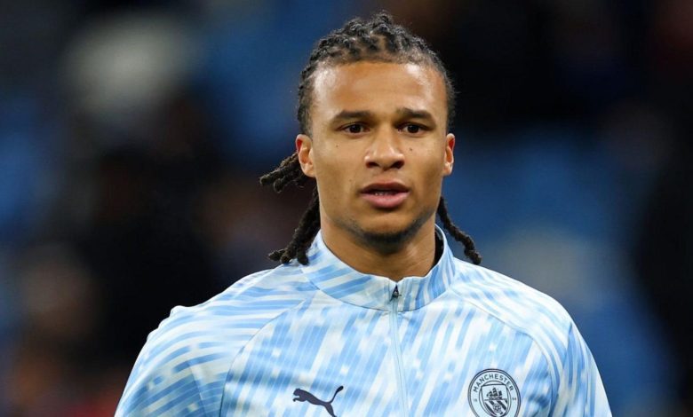 عقبة أمام انتقال ناثان آكي إلى برشلونة