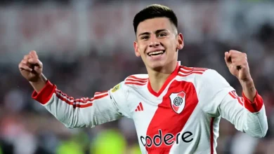 غوارديولا يرفض عودة إيتشيفيري إلى ريفر بليت معارًا