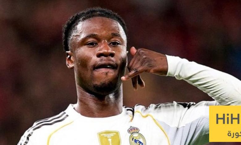 موقف كامافينغا وهويسين من المشاركة ضد مانشستر سيتي