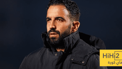 اليونايتد يسعى لخطفي نجمي بورنموث