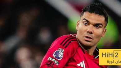 عين على كاسيميرو في مباراة وولفرهامبتون