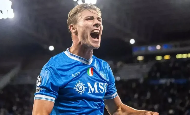 هويلوند يتخطى أهدافه مع مانشستر يونايتد في 6 أشهر مع نابولي