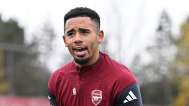 ميلان يخطط لضم مهاجم أرسنال في يناير