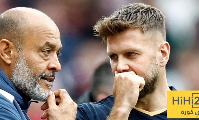 ميلان يخطف مهاجم وست هام