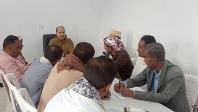 اطلع على تقارير الأداء خلال الفترة الماضية.. تنفيذي ذو باب المندب يناقش برنامجه التنموي والخدمي للعام 2026