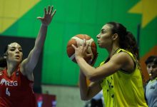 سيدات بالنادي الأهلي