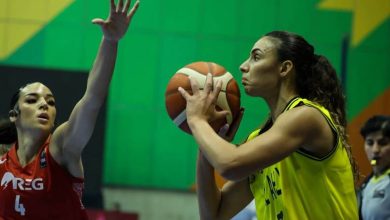 سيدات بالنادي الأهلي