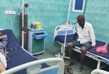 الإعلاميان عوض آدم وماجد أحمد مهدي يتعرضان لحادث مروري