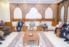 التقى عددًا من أمناء وممثلي الأحزاب.. طارق صالح: المرحلة تتطلب توحيد المعركة والانتقالي شريكنا لتحرير صنعاء