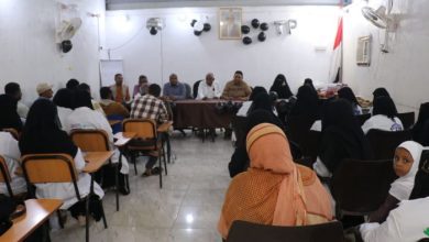 الحديدة.. مكتب الصحة بالخوخة يكرّم العاملين في مجال سوء التغذية مع اختتام العام 2025